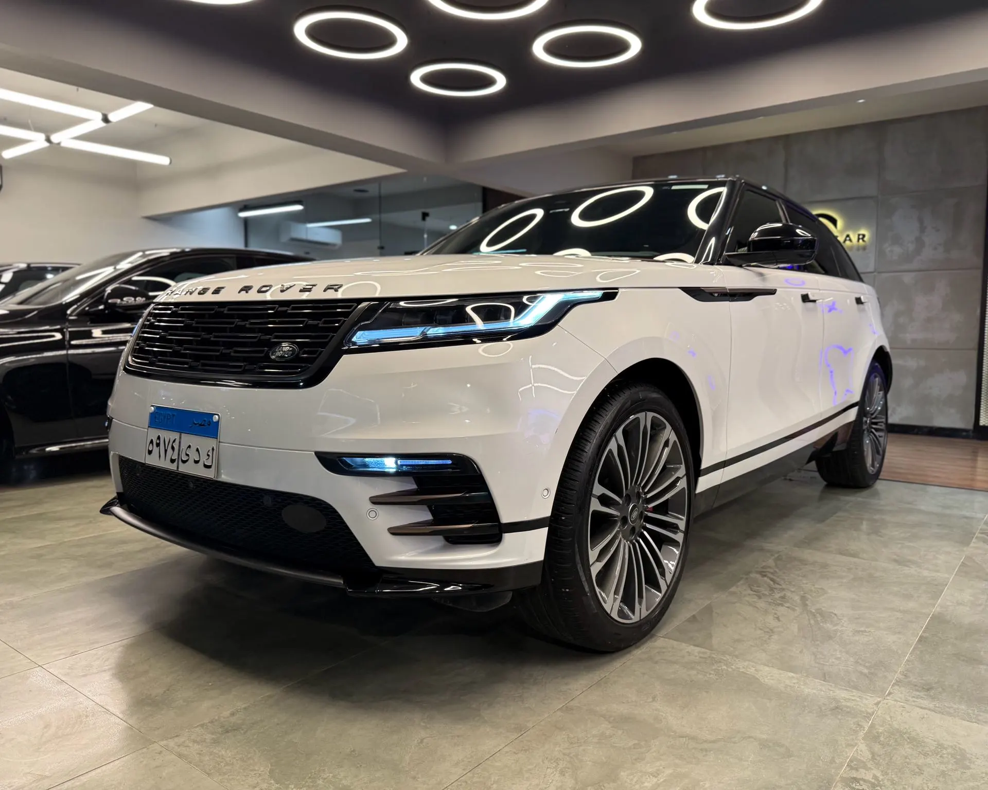 Land Rover Range Rover Velar 2024